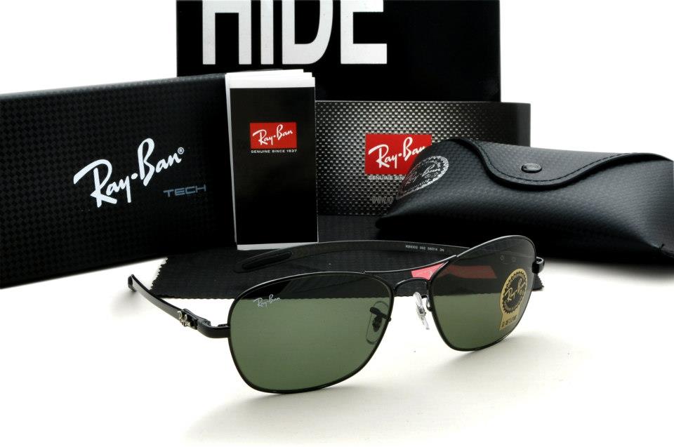 Black Frame, Dark Green G-15 Lens